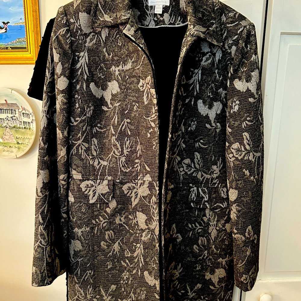 Pretty brocade silver and black sits below hip jacket- perfect with black slacks